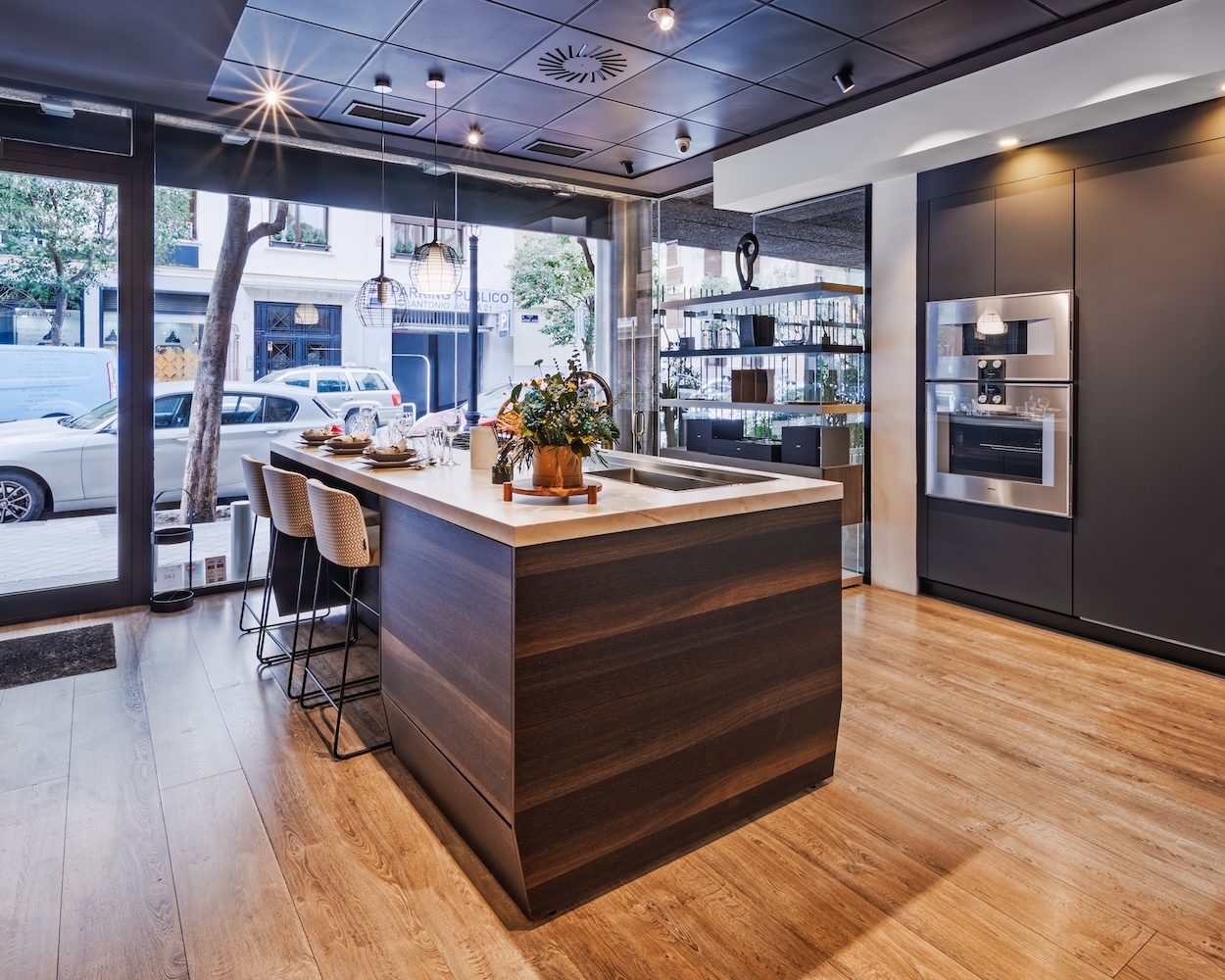 Showroom cocinas Santos Barrio de Salamanca Docrys DC