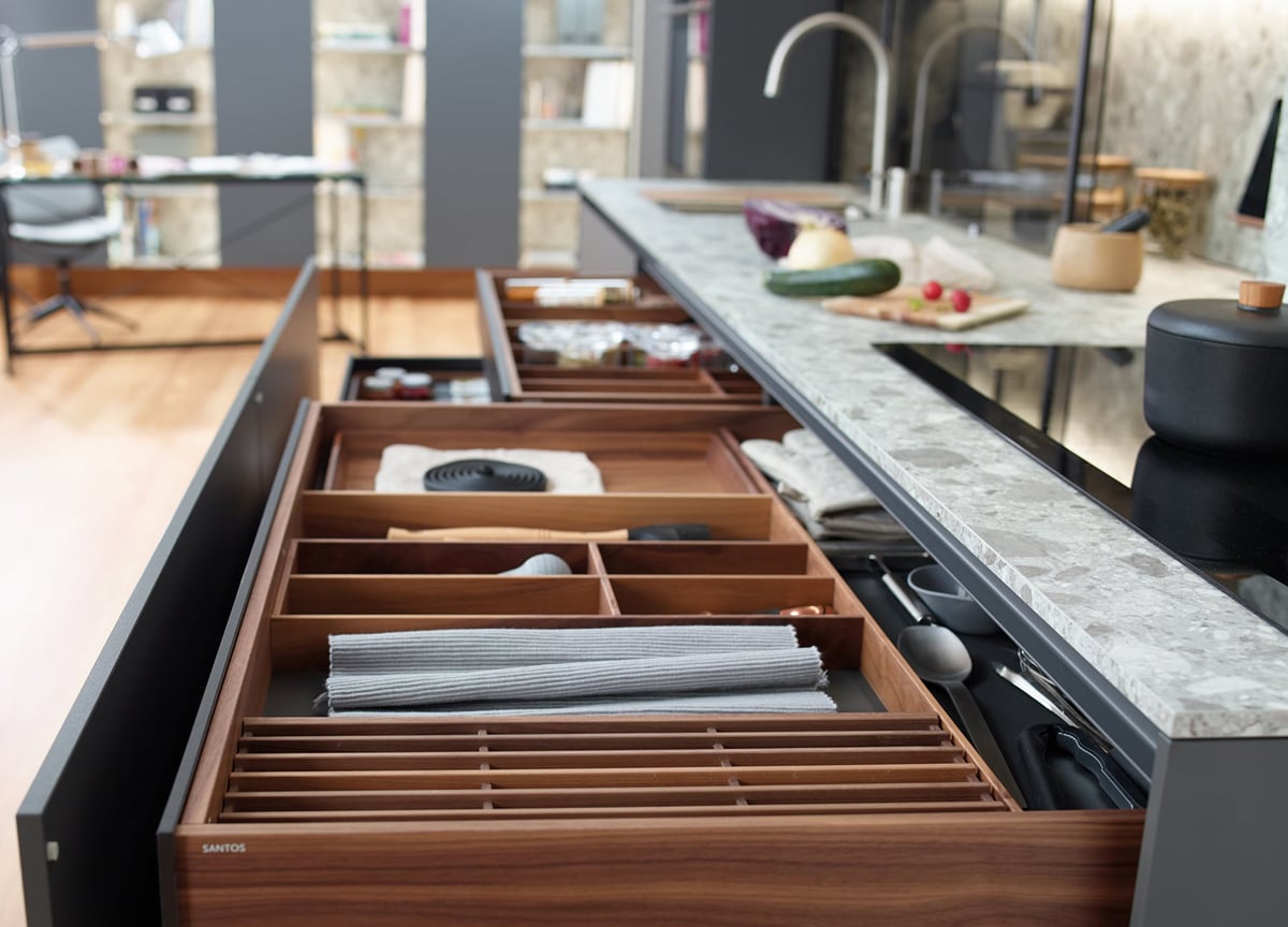 Cocina Útil Desde el Techo Hasta el Suelo | Docrys & DC