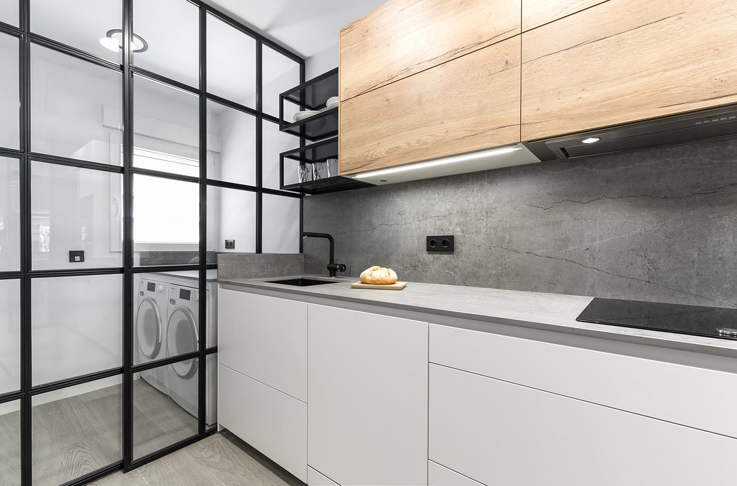 Cocina Moderna en Color Blanco y Roble con Muebles de Cocina Santos