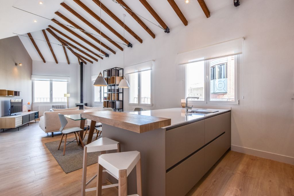 Proyecto de interiorismo ático de lujo en el Barrio Imperial de Madrid