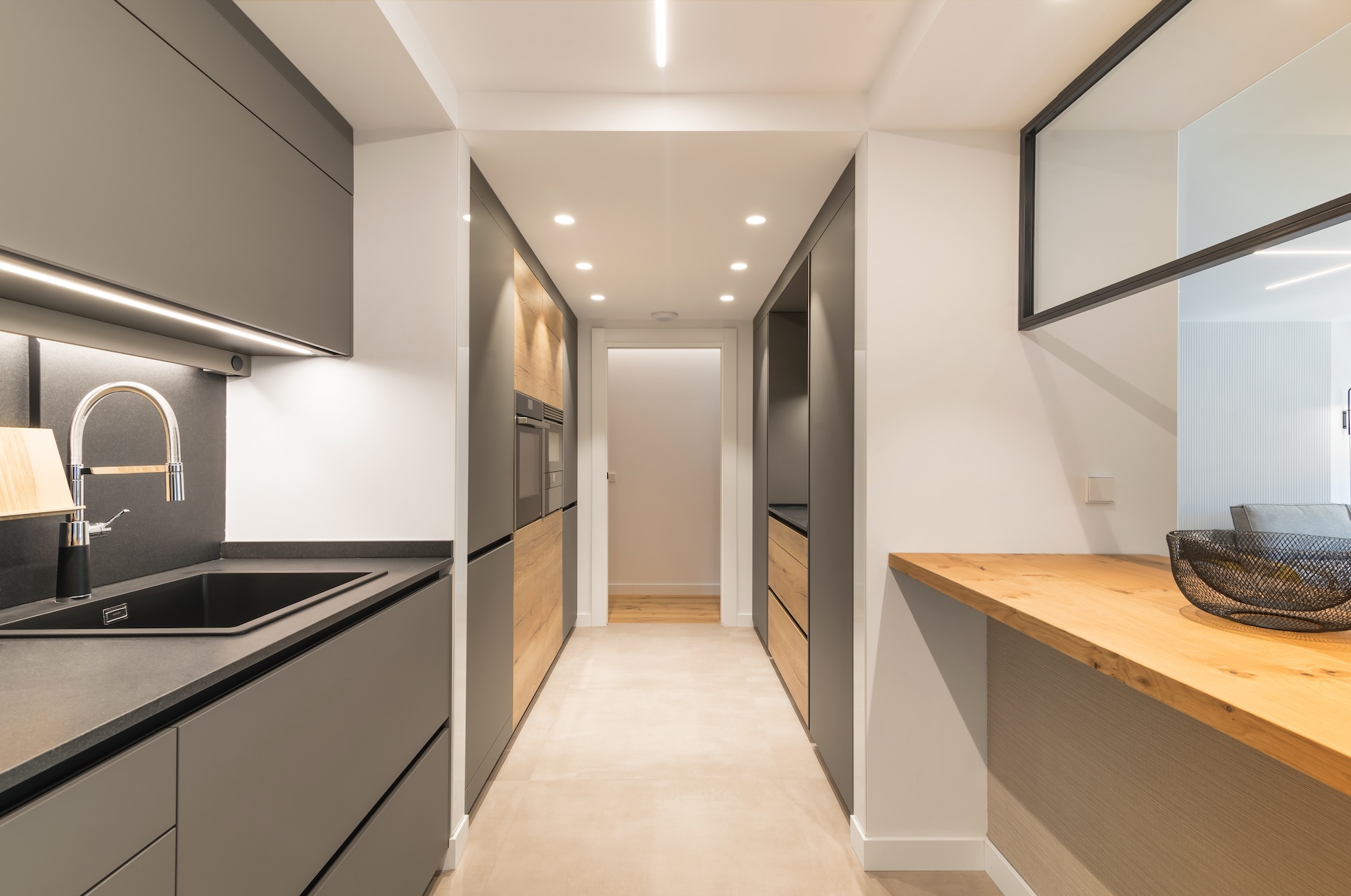 Microcemento para cocinas de lujo modernas