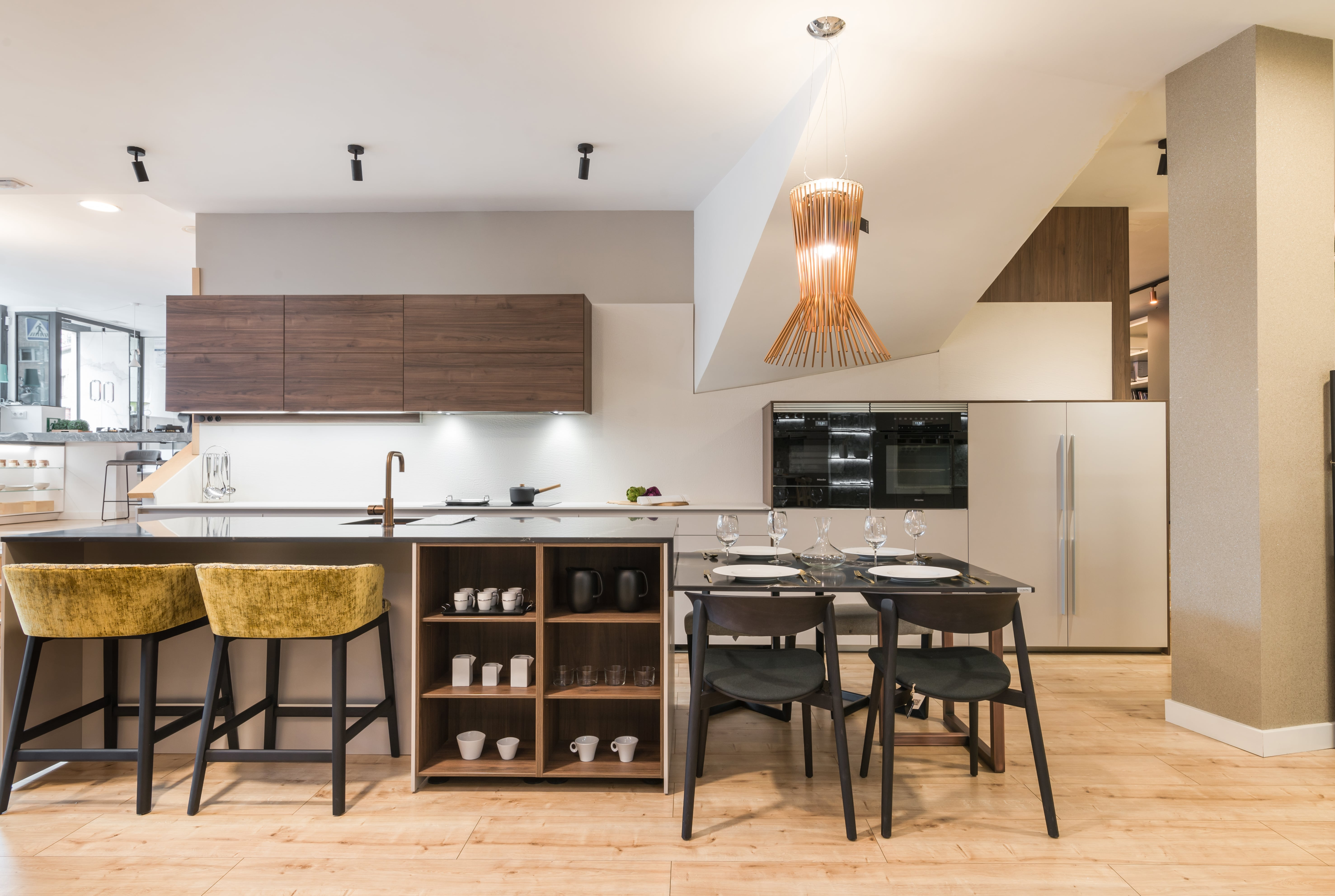 Cocina Santos cashmere con isla