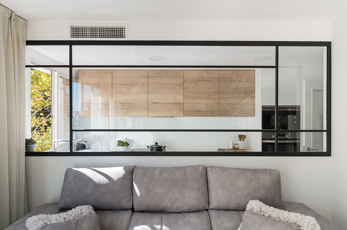 Cocina con un frente