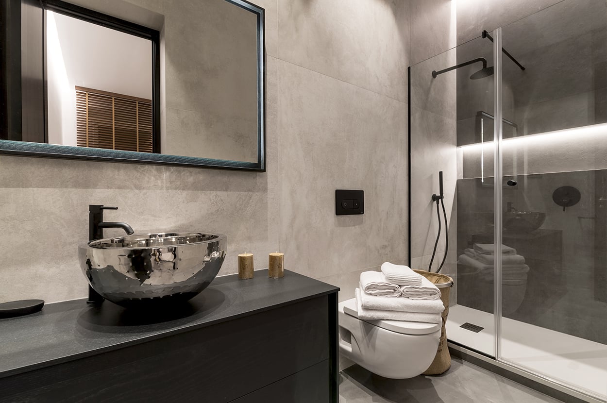 Baños Modernos Negros