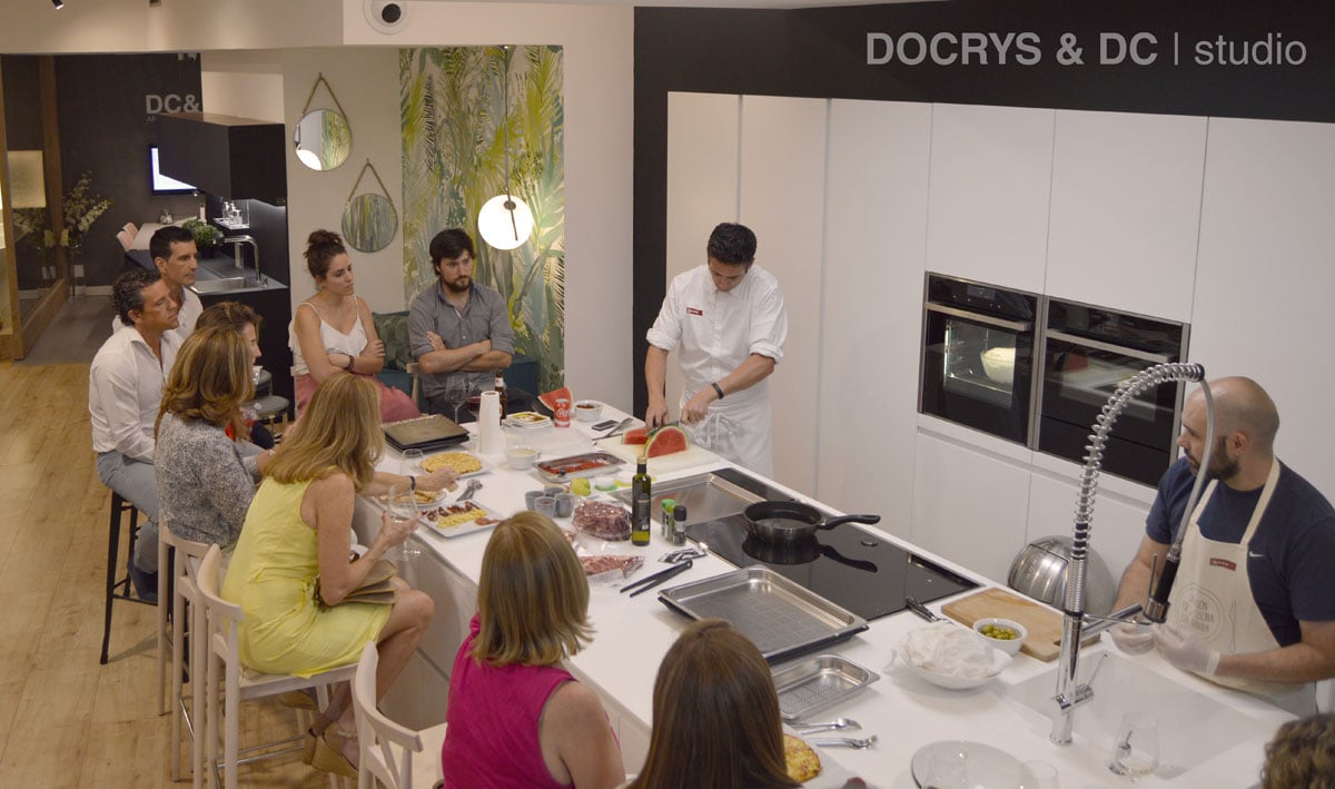 Docrys & DC ofrece para sus clientes su primer Showcooking