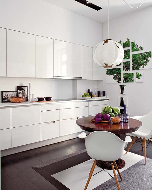 ¿Una cocina blanca sin vida? ¡Dale color!