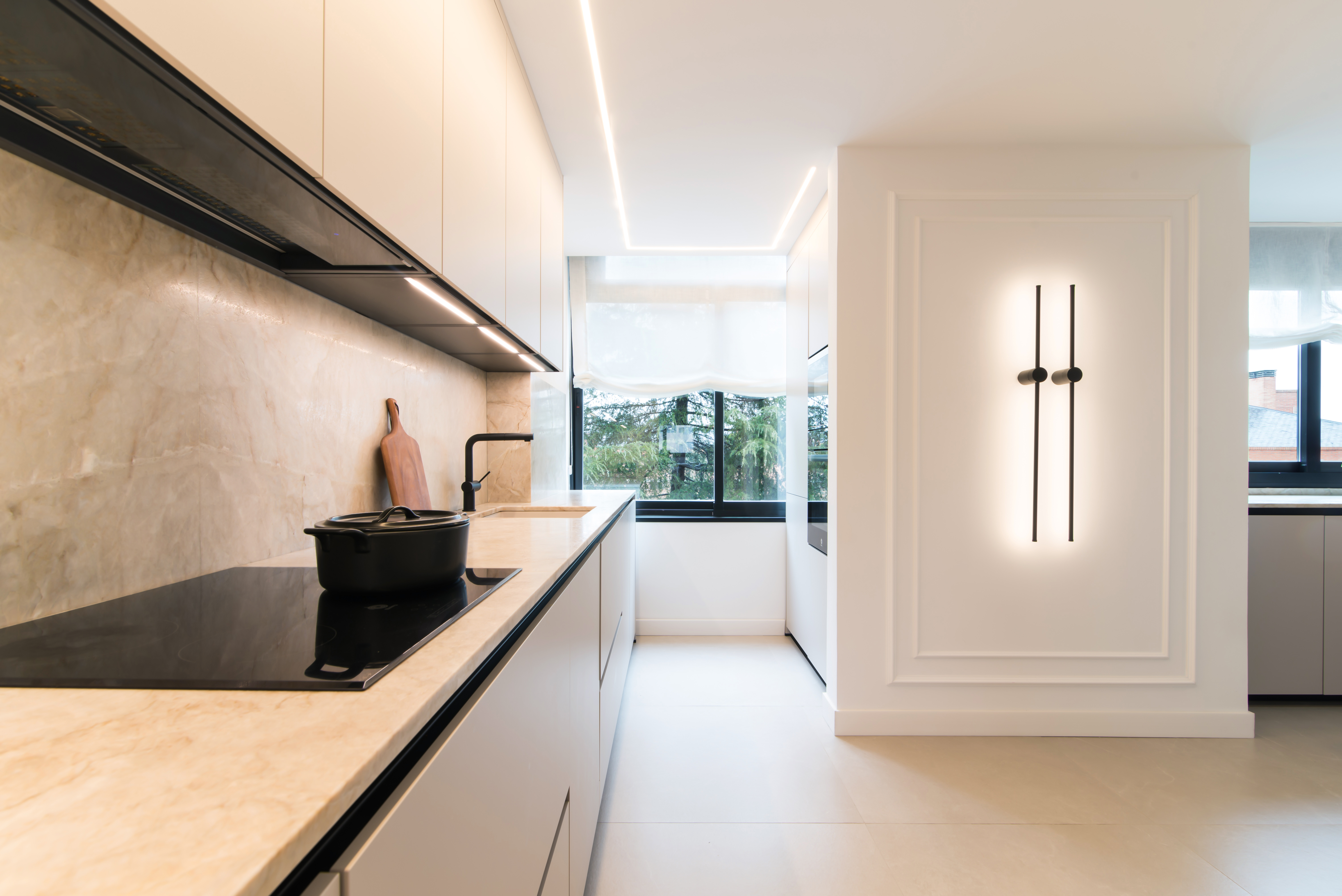 Materiales imprescindibles en cocinas modernas en Madrid