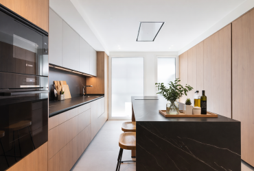 ¿Quieres ver el resultado de un proyecto real?: Elegancia contemporánea con madera natural