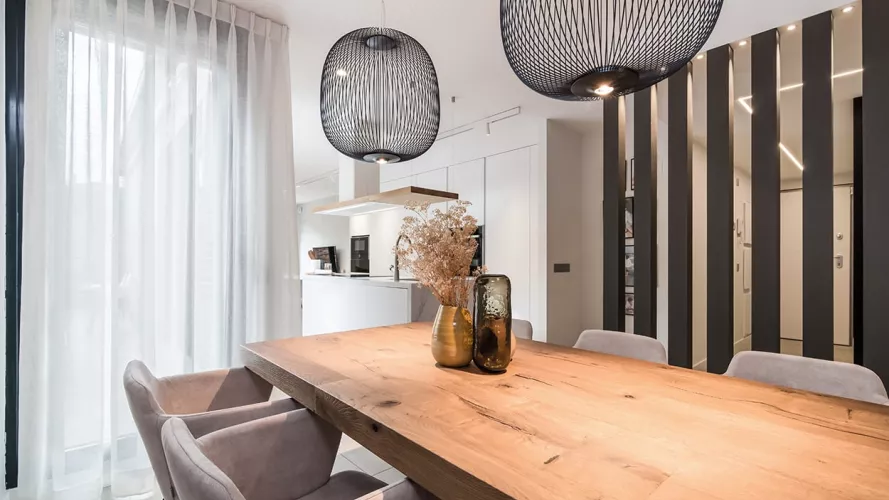 Mesa comedor Lago e iluminación Foscarini