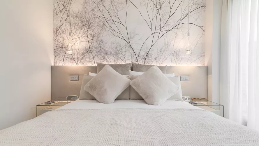 Papel pintado Glamora en cabecera