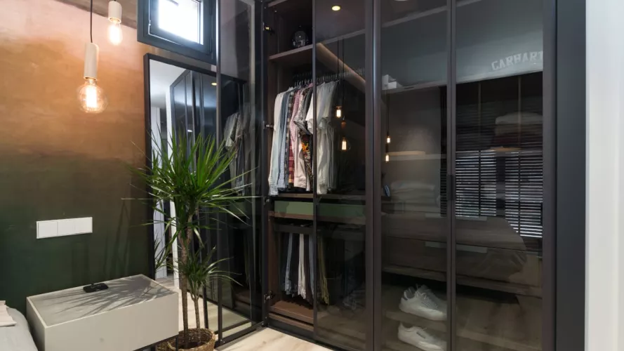 Diseño dormitorio principal con armario Emede