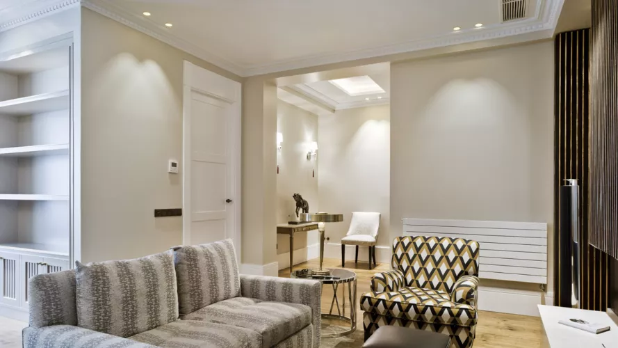 Cocina de diseño moderno y lujo en L en Madrid