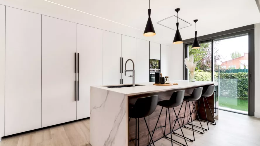 Cocina blanca Santos con isla