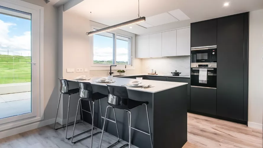 Cocina negra Santos moderna