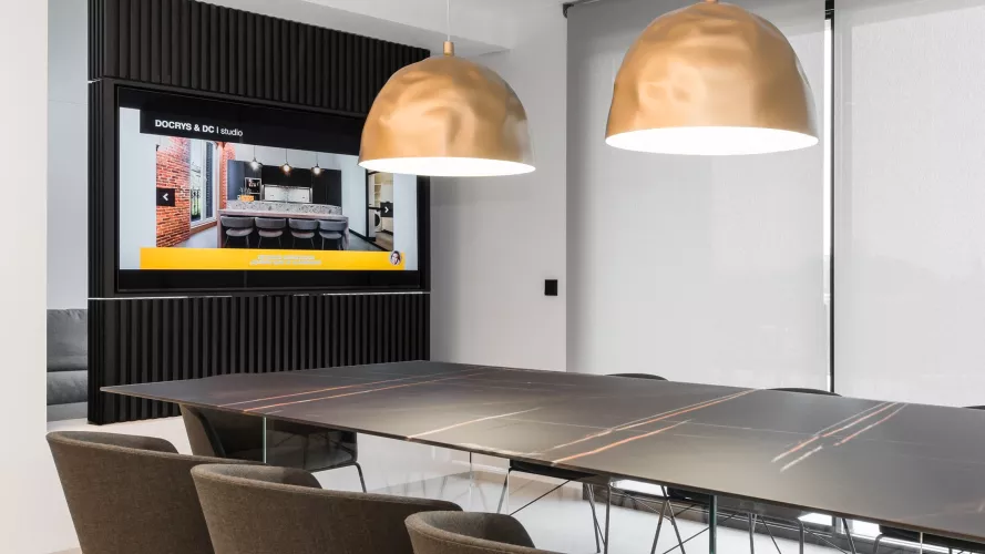 Mesa comedor Lago y Sillas y taburetes Capdell