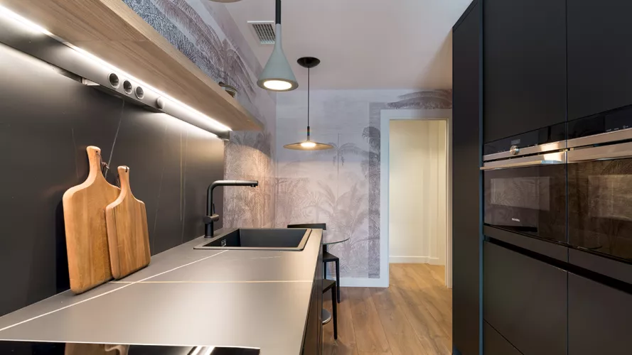 Cocina Santos pequeña negra