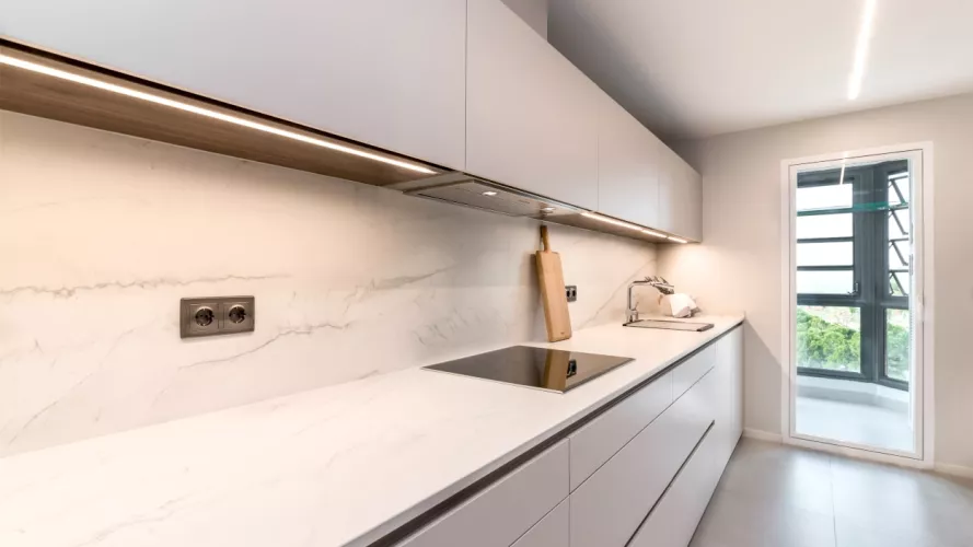 Cocina Santos cashmere muebles altos y bajos