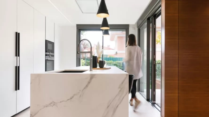 Cocina Santos con isla central