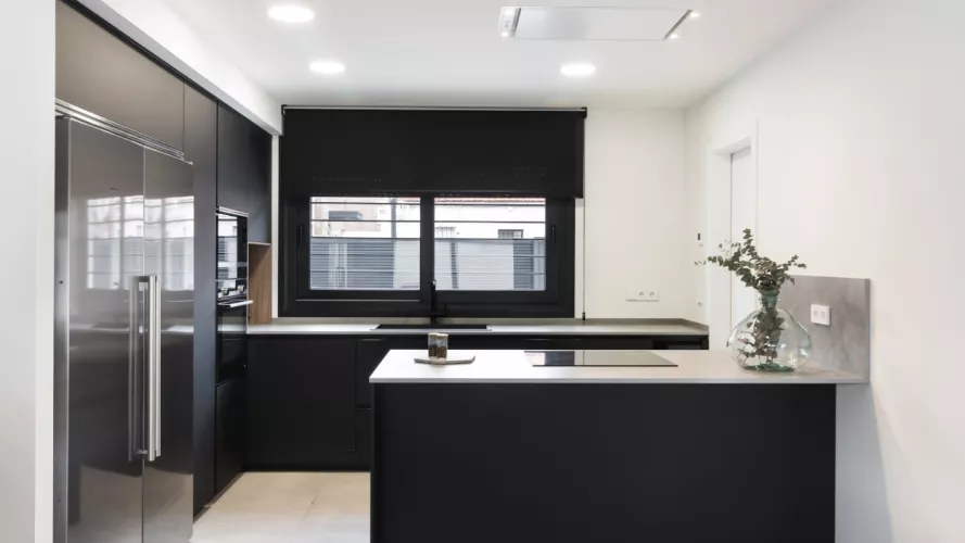 Cocina Santos en L con península