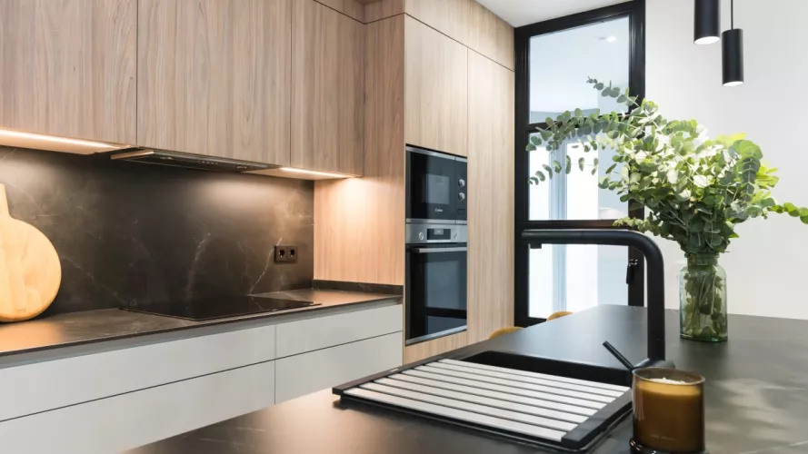 Cocina Santos muebles olmo y gris