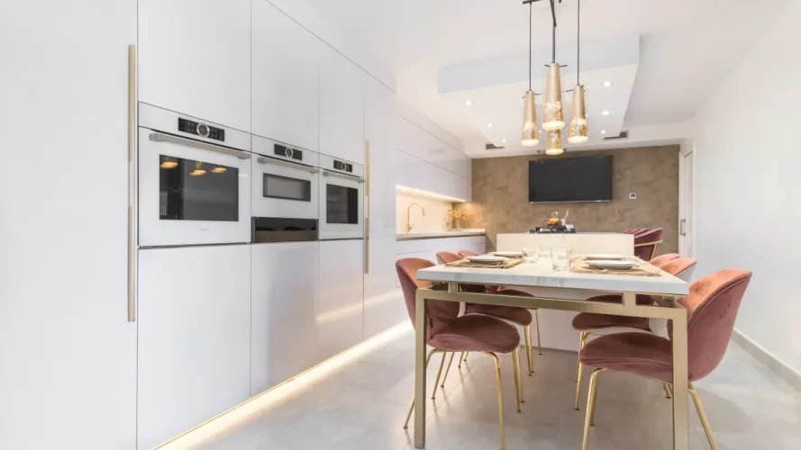 Columnas con electrodomésticos cocina Santos blanca