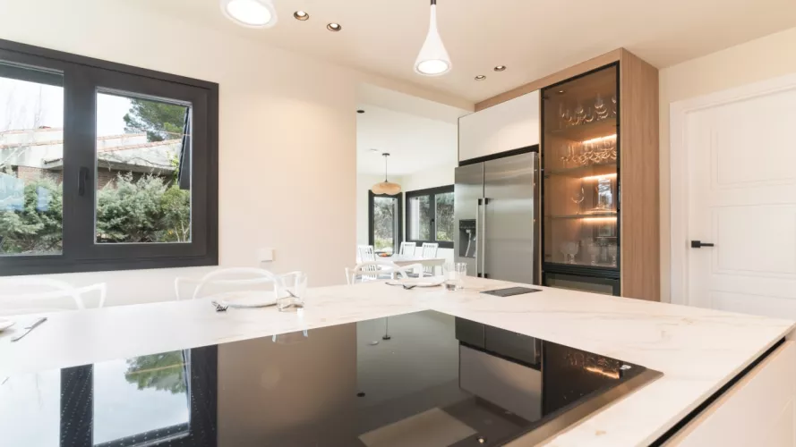 Vitrina Santos olmo claro