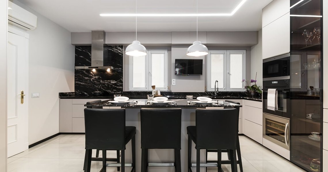 Cocina Santos en U con isla | Docrys & DC