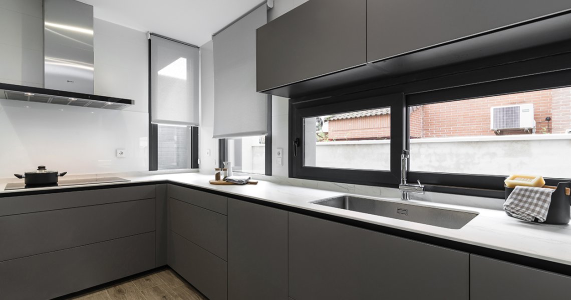 Cocina Santos Gris con Isla | Docrys & DC