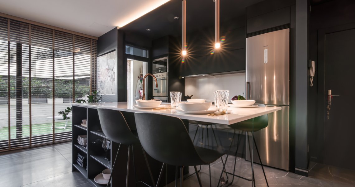 Cocina Santos negra con isla | Docrys & DC