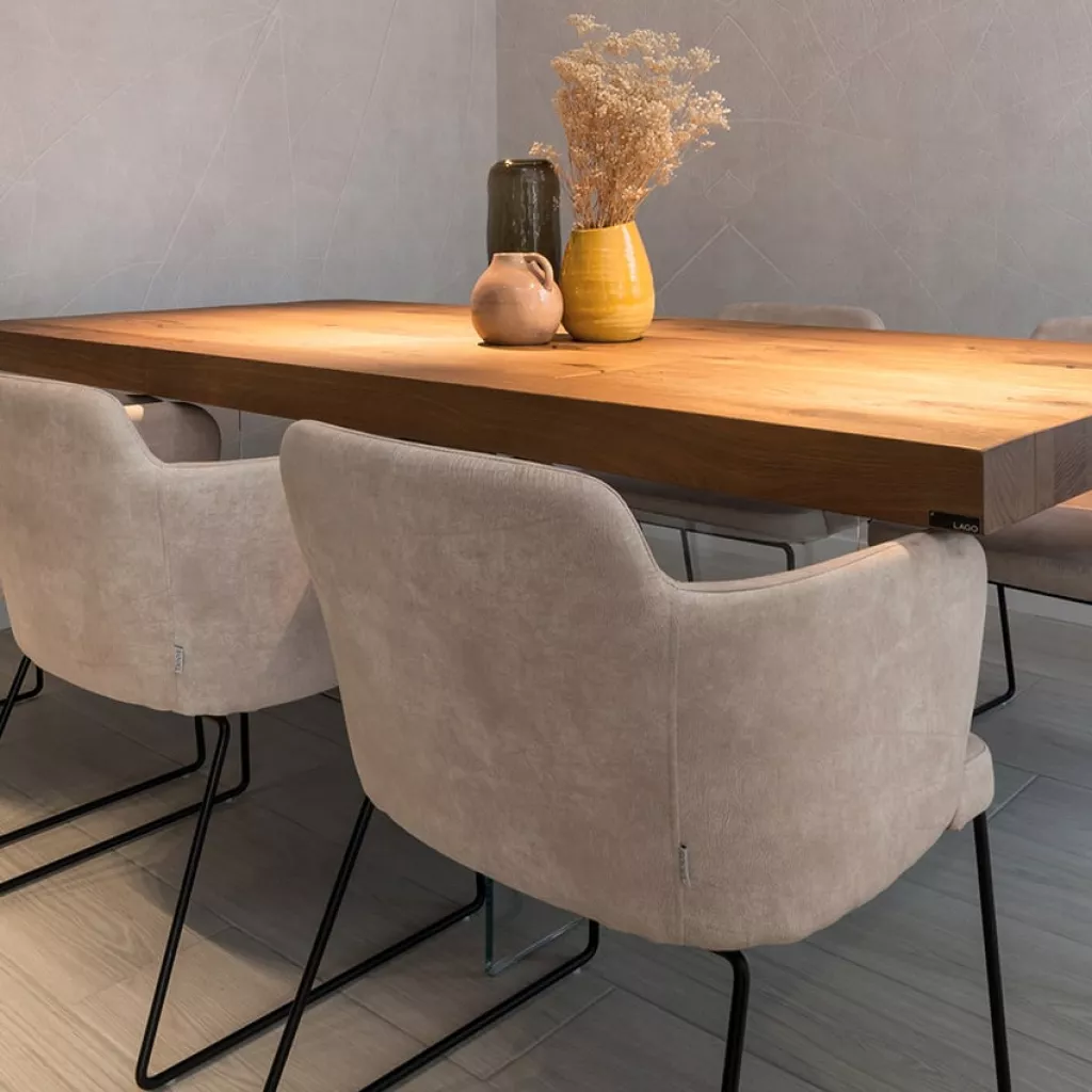 Mesa comedor Lago y silla Doos