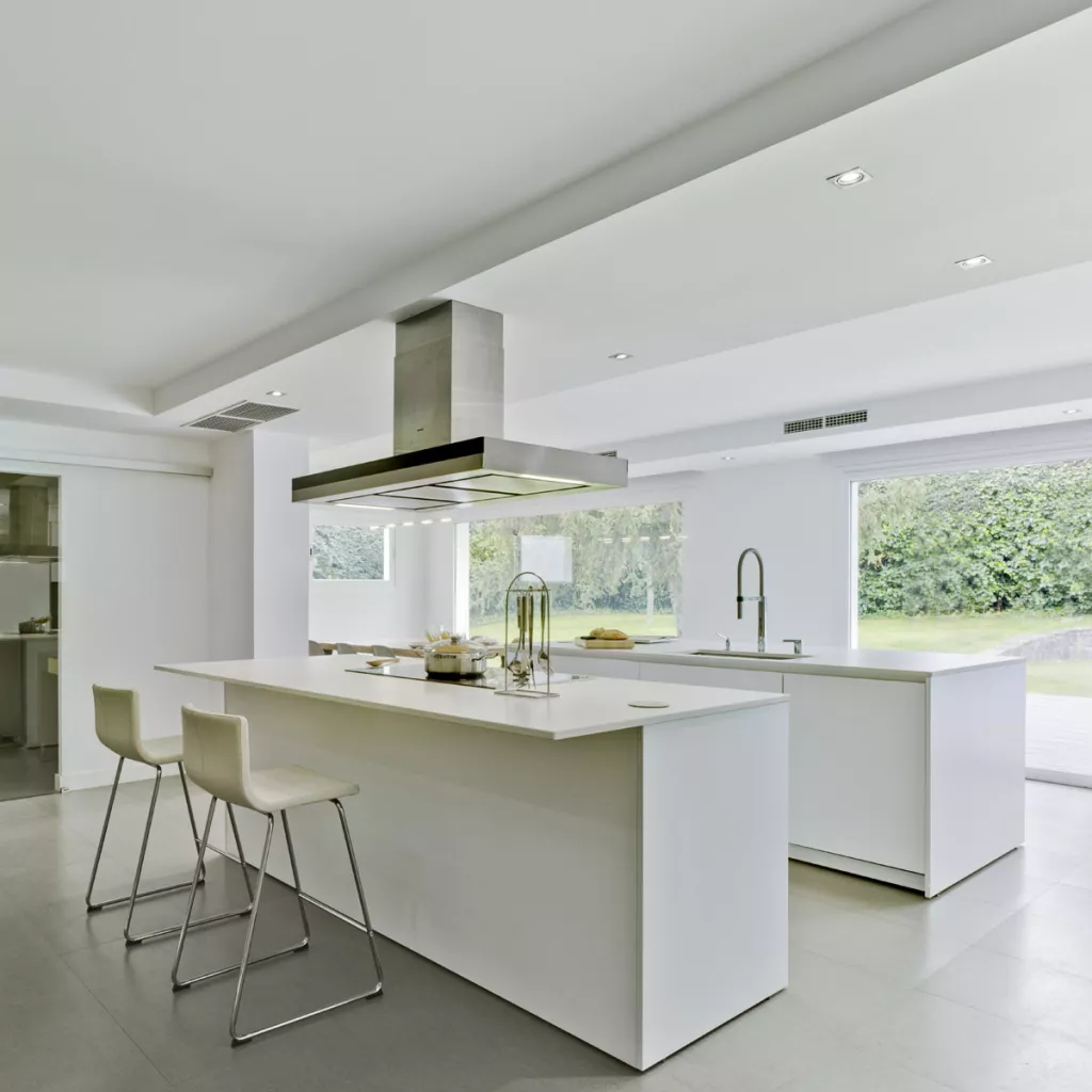 Disfrutar de una cocina luminosa, estética y relajante