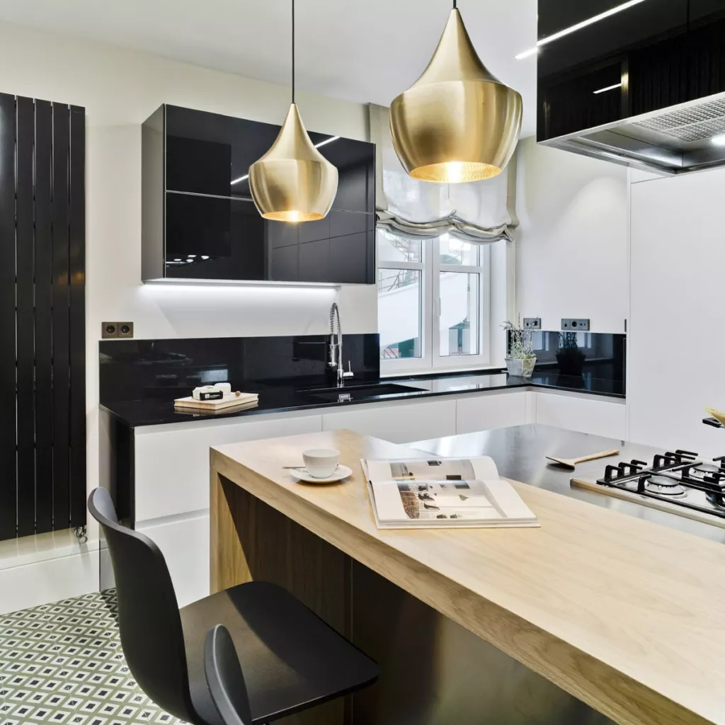 Cocina de diseño moderno y lujo en L en Madrid