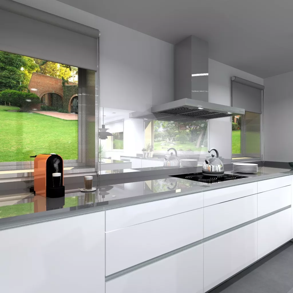 Aravaca | Cocina Santos | Modelo Line y  Minos Estratificado Blanco Seff | Encimera Silestone Marengo