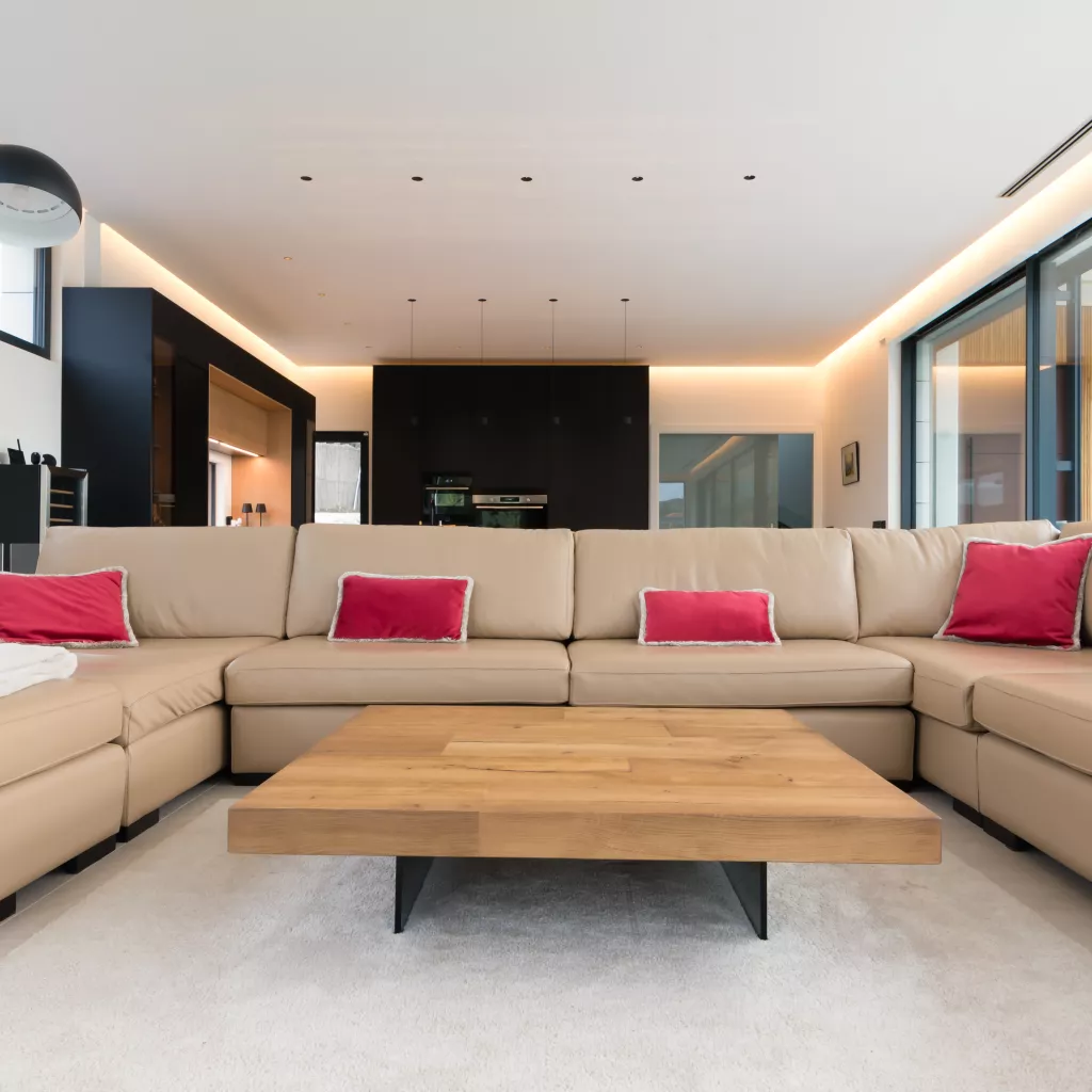 Un espacio para compartir: cocina y comedor en perfecta armonía