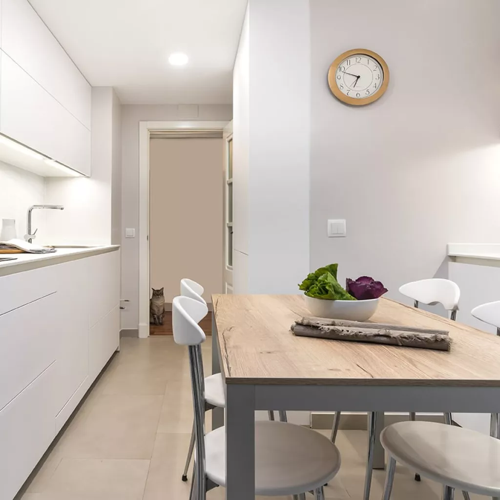 Mesa de Cocinas Santos acabado roble rústico sincro