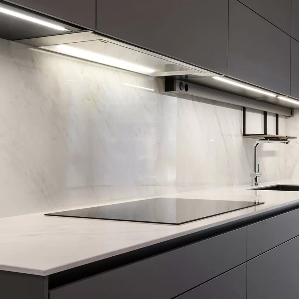 Cocina Santos Gris Visón en Paralelo