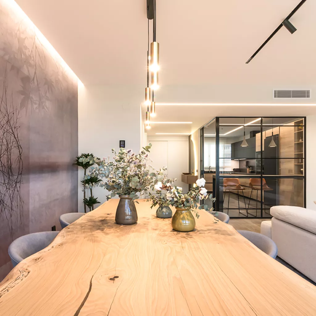 Salón con vistas a la cocina