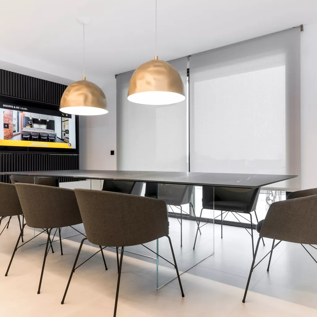 Mesa comedor Lago y Sillas y taburetes Capdell