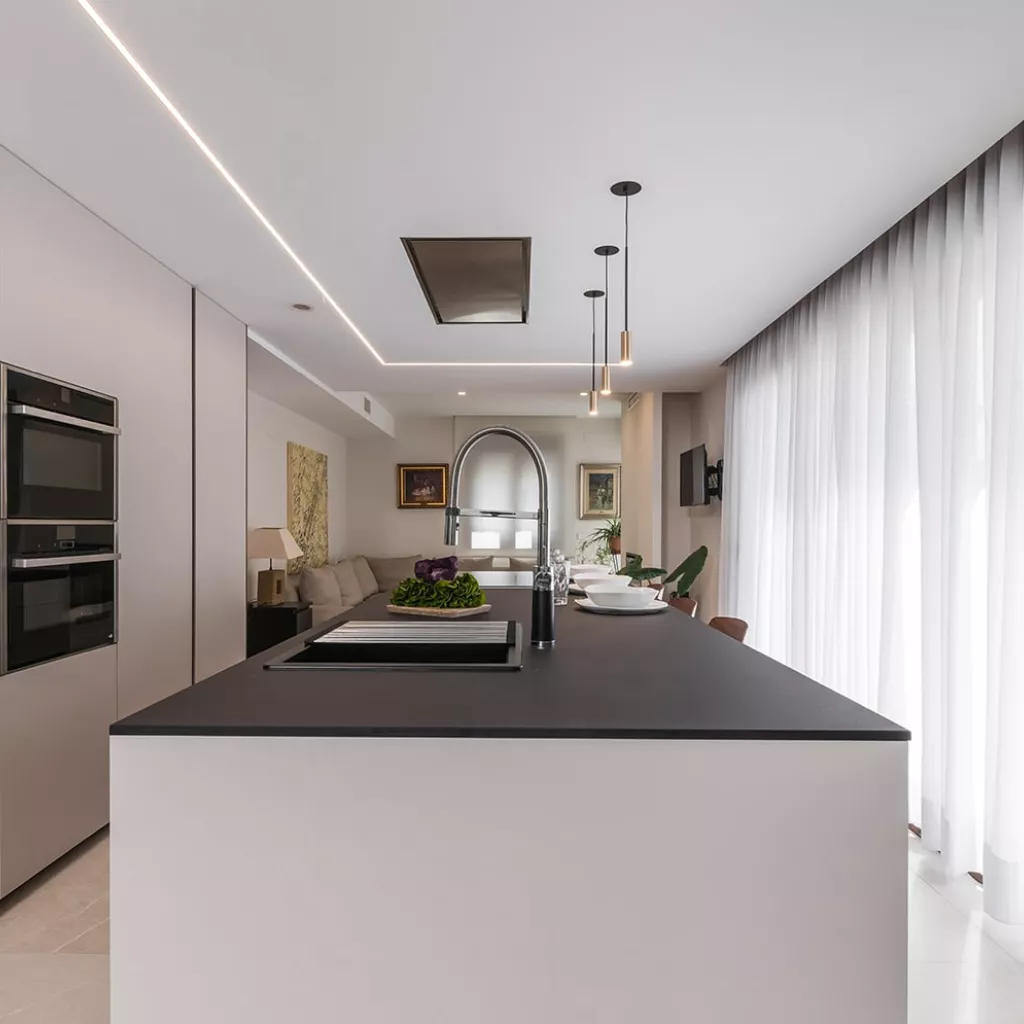 Cocina Santos abierta al salón