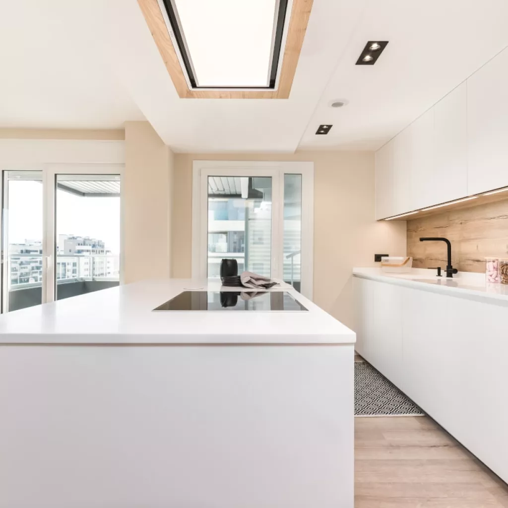 Cocina Santos blanca con isla