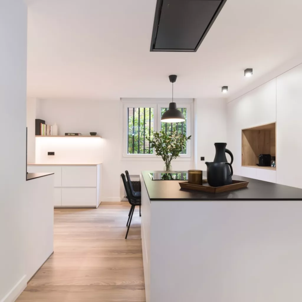 Cocina Santos blanca con isla