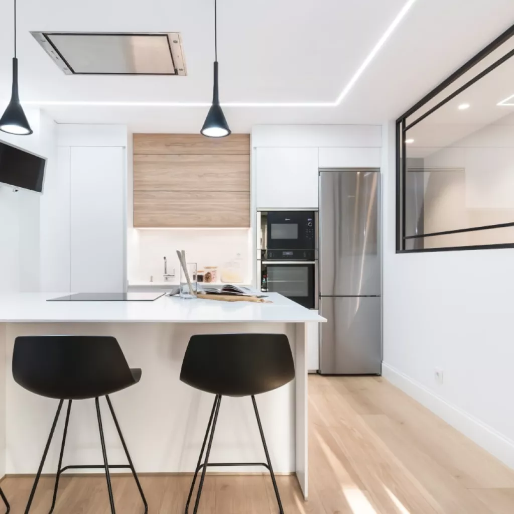 Cocina Santos blanca con península