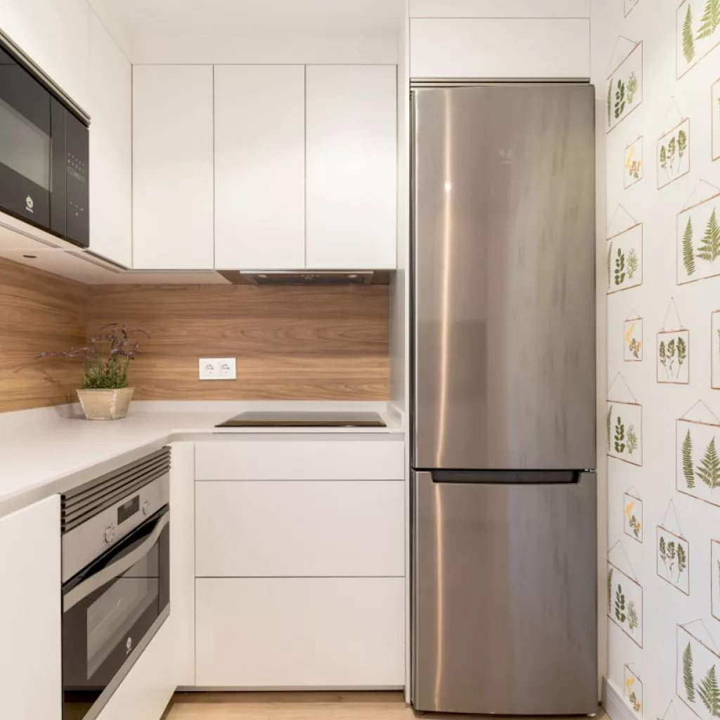 Cocina Santos blanca y madera