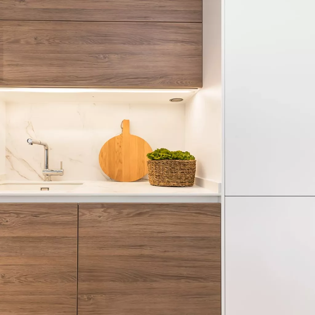 Cocina Santos en Blanco y roble Kairos