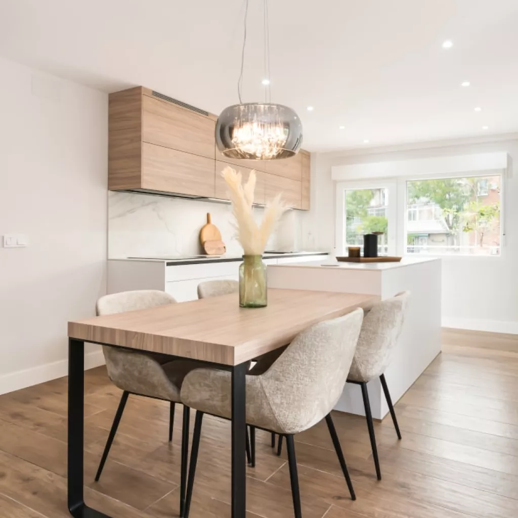 Cocina Santos con mesado olmo claro