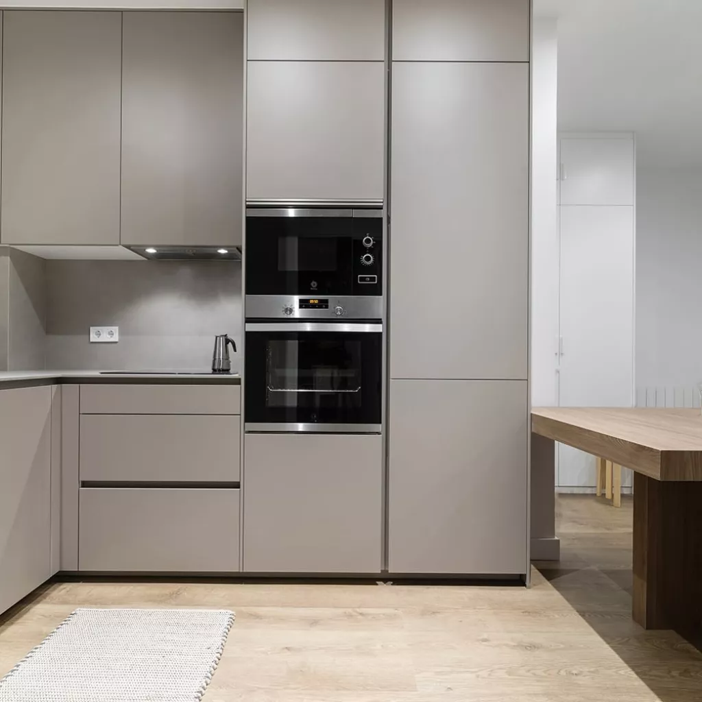 Cocina Santos gris arena panoramica