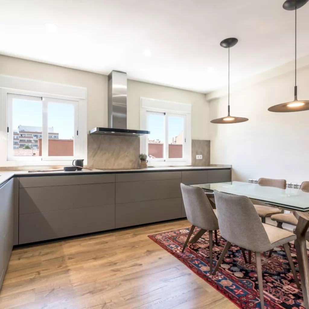 Cocina Santos gris y encimera Techlam