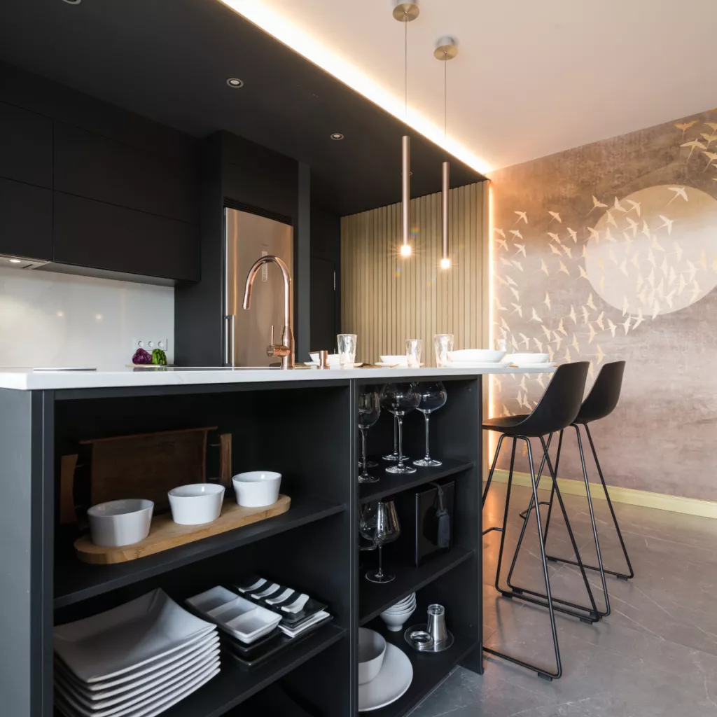 Isla con estantería