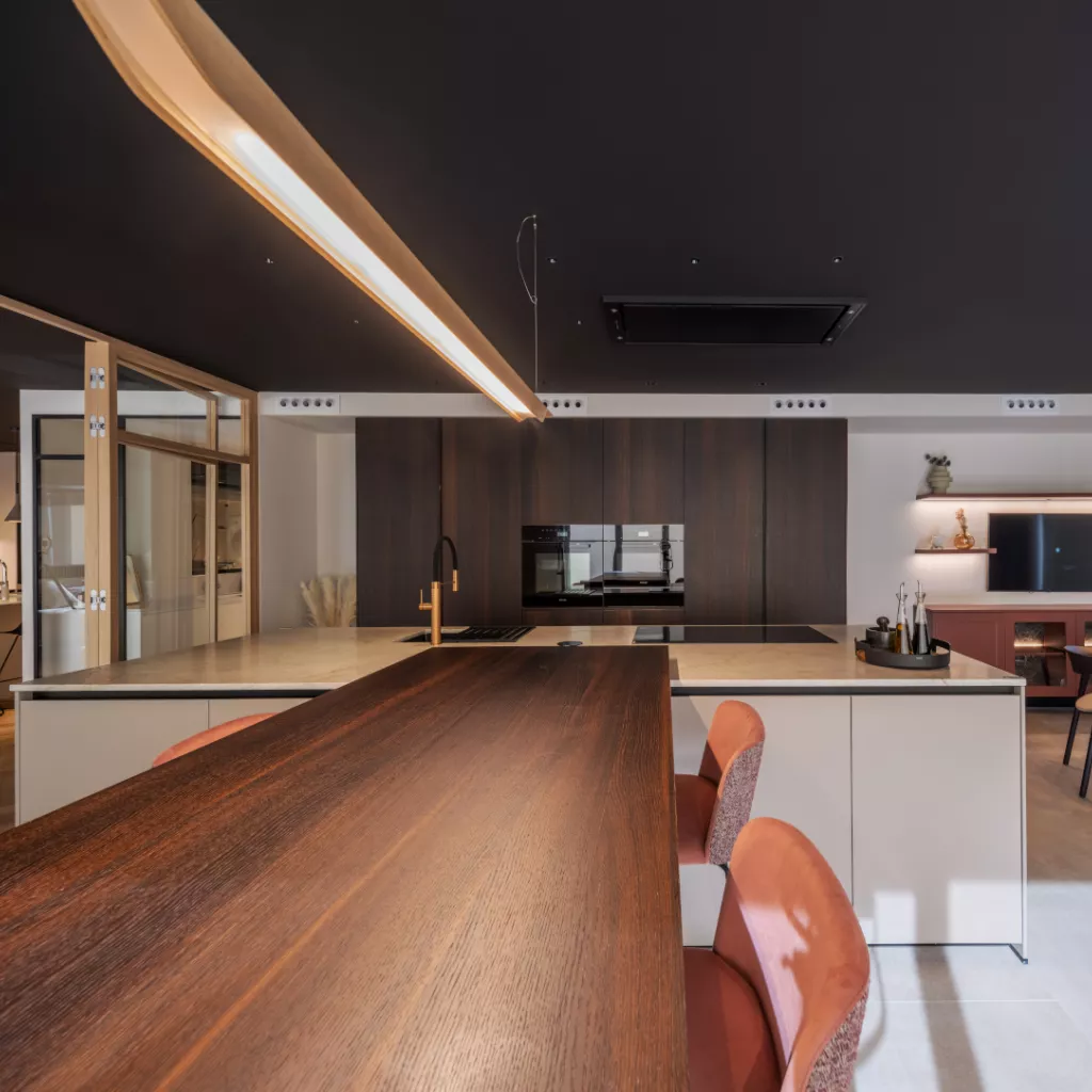 Isla con extension barra