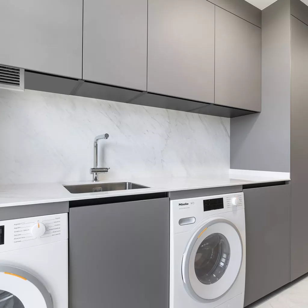 Cocina Santos Gris Visón en Paralelo